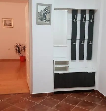 Apartment Ma